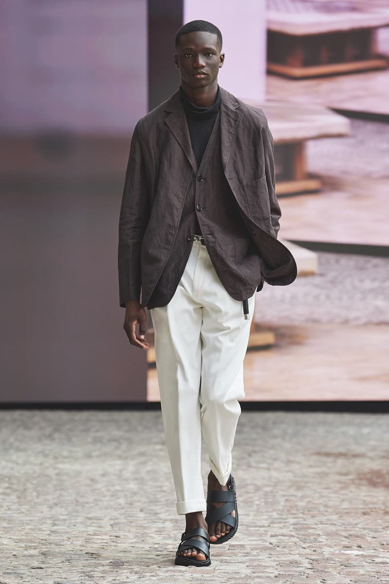 Hermès Spring/Summer 2022 Cyril Teste Véronique Nichanian "Augmented Show" Paris Mens Crocodile Leather Shirts SS22 Luxury Theatrical Drama