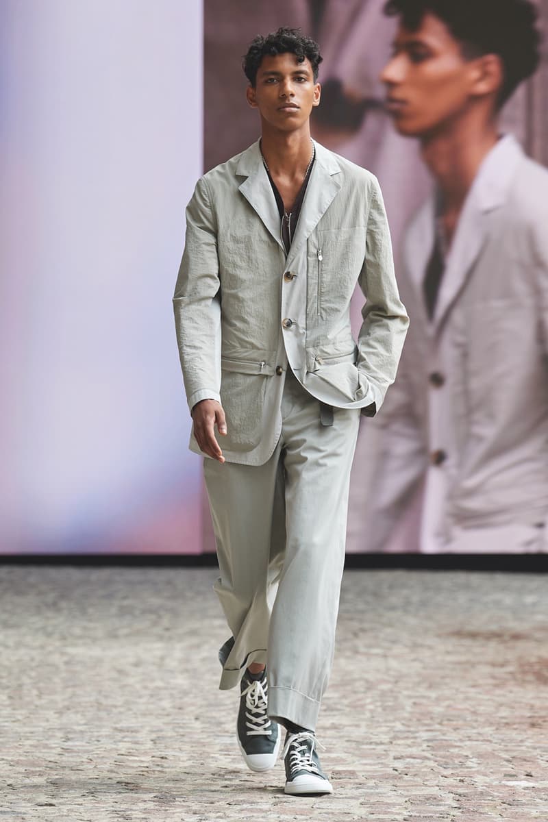 Hermès Spring/Summer 2022 Cyril Teste Véronique Nichanian "Augmented Show" Paris Mens Crocodile Leather Shirts SS22 Luxury Theatrical Drama