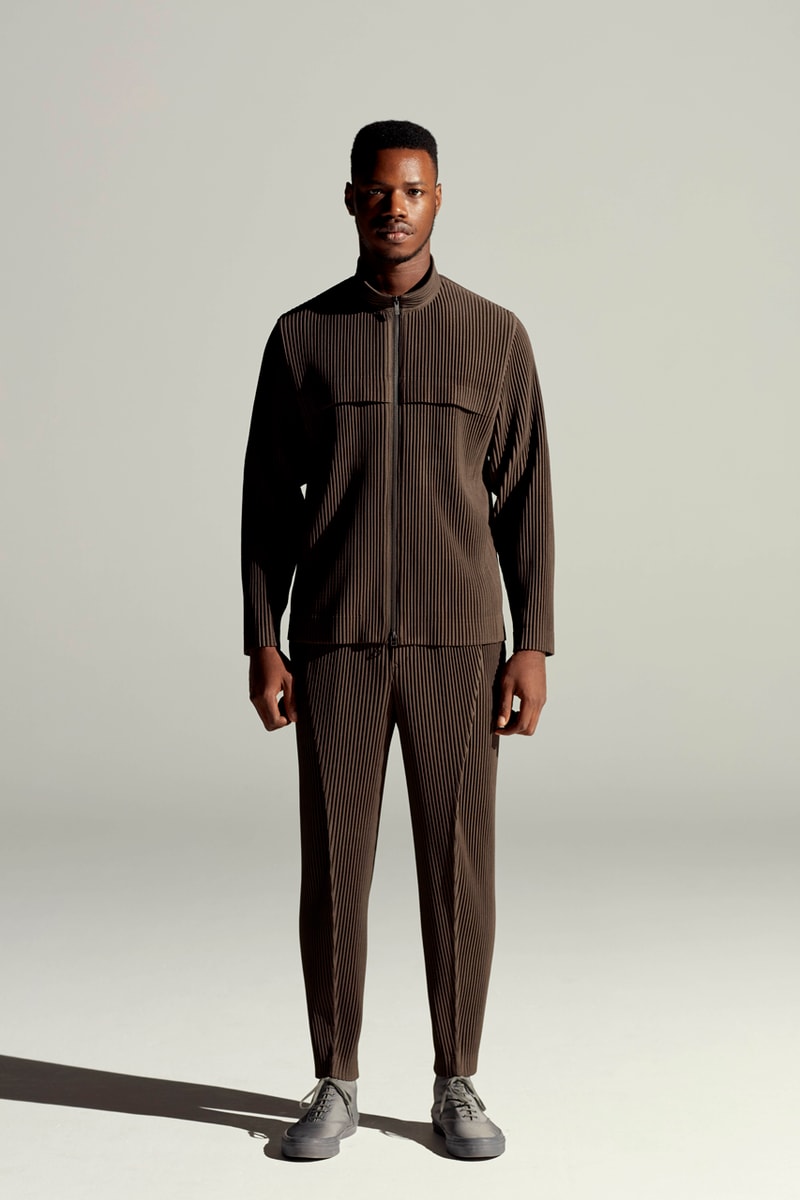 HOMME PLISSÉ ISSEY MIYAKE Spring/Summer 2022 "Human Ensemble" Collection Mens Looks Lookbook SS22 Pleats Ren TAKADA Kazunali Tajima Video 