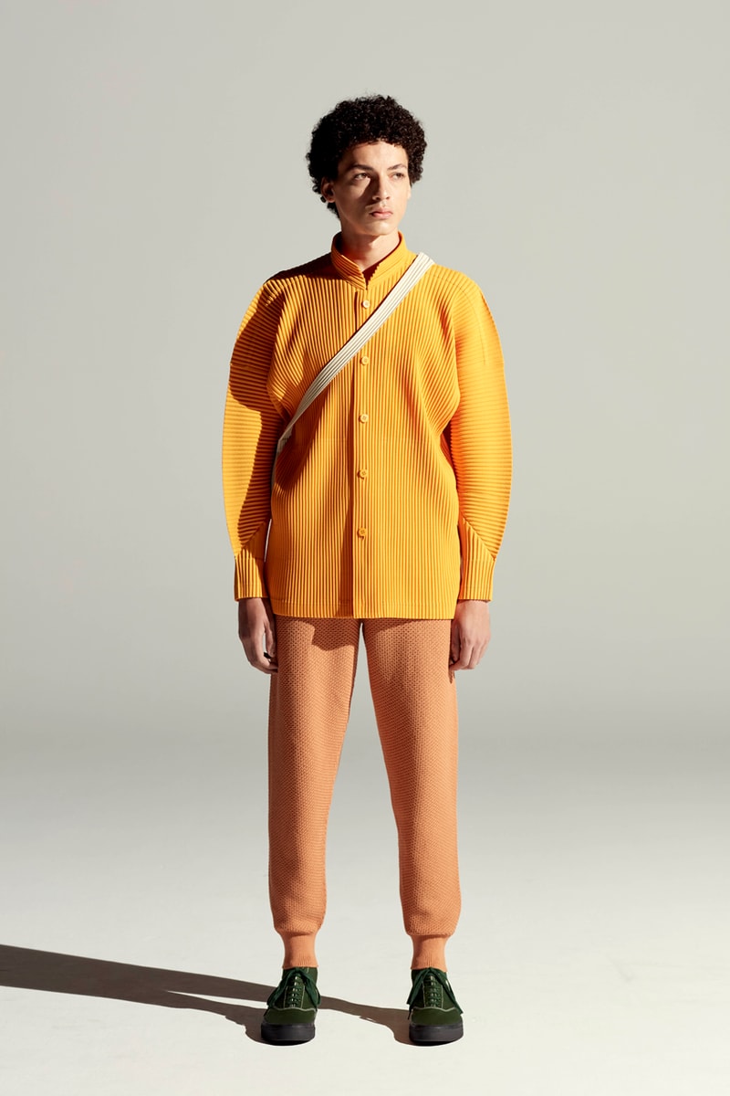HOMME PLISSÉ ISSEY MIYAKE Spring/Summer 2022 "Human Ensemble" Collection Mens Looks Lookbook SS22 Pleats Ren TAKADA Kazunali Tajima Video 