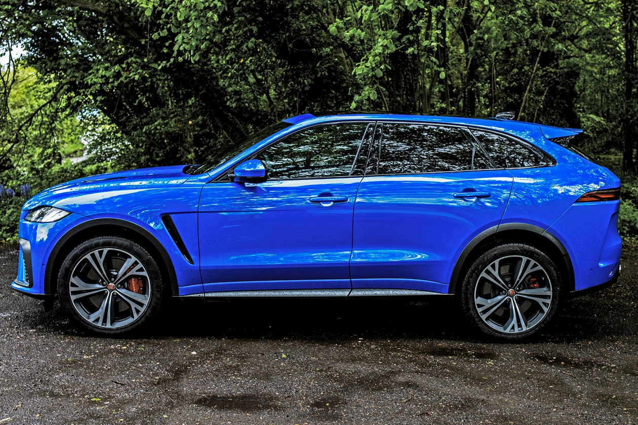 2021 Jaguar F-PACE SVR Road Test Review Driven Drive Five Liter V8 550 HP JLR SUV Rare Expensive British Automotive Manufacturer Photoshoot Power Speed Performance