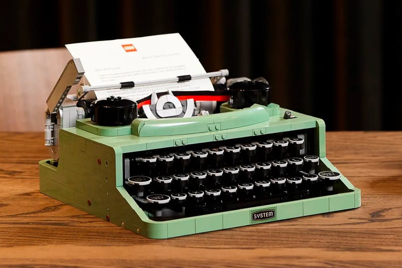LEGO IDEAS Retro-Inspired Typewriter Features Real Working Keys