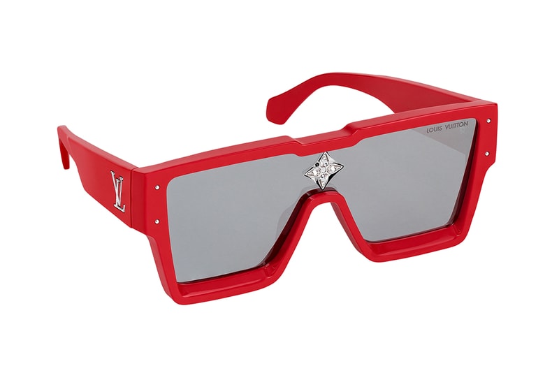 louis vuitton walk in the park soho mens residency lv trainers millionaire glasses cyclone sunglasses cuban link chains