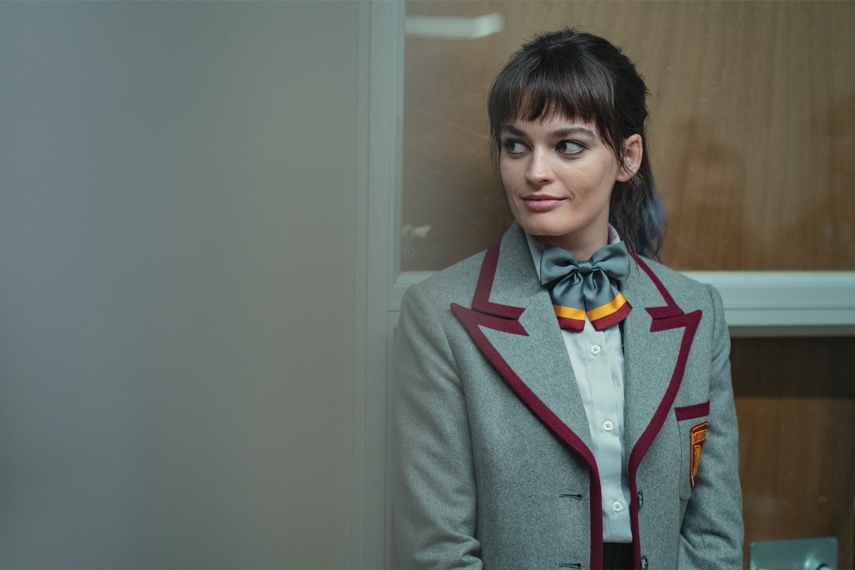 Netflix Releases First Look Images for Season Three of 'Sex Education' asa butterfield Gillian Anderson, Emma Mackey, Ncuti Gatwa, Connor Swindells, Aimee-Lou Wood, peter groff otis 