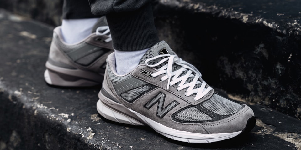 new balance men's 990 lace-up sneakers