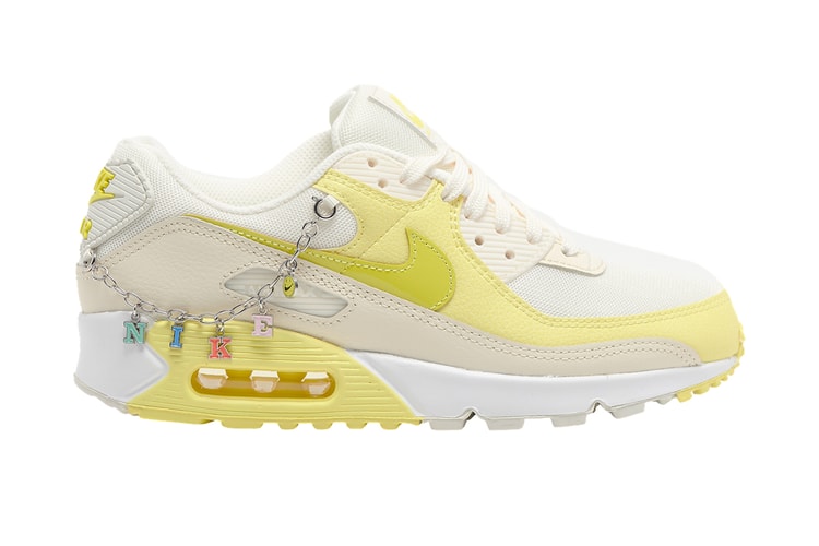 Nike Continues Anklet Details on the Air Max 90 "Have A Nike Day"