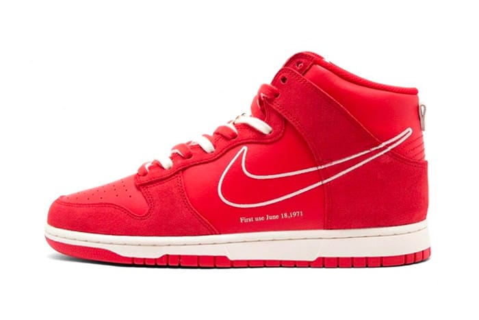 nike high top red swoosh