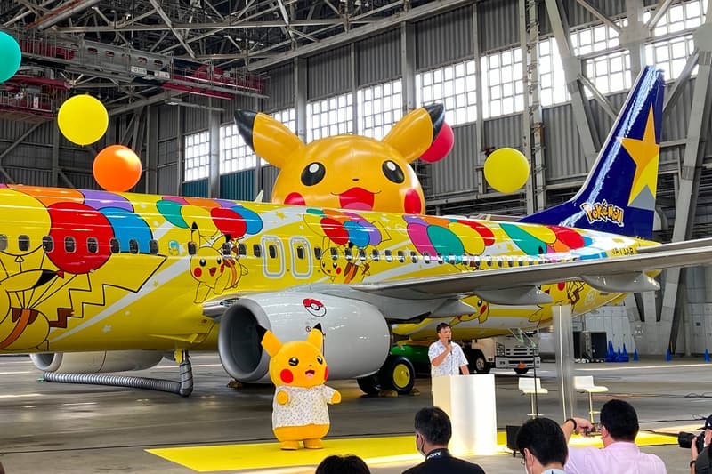 Pokemon pikachu Skymark Soratobu Pikachu Project Okinawa travel nintendo pikachu naha airport 