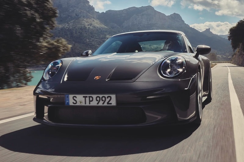 Porsche 2022 911 GT3 Touring info swan-neck rear wing supercars sports german automotive speed 911 992