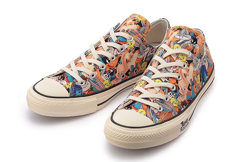 looney tunes space jam converse