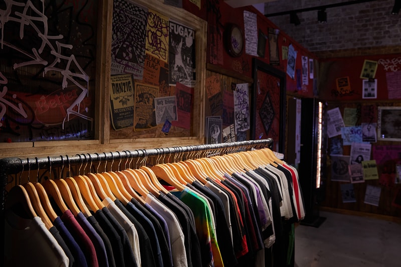 teejerker vans london vintage t-shirt better days dive bar details information