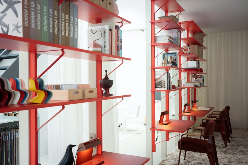 the new workspace by Vitra