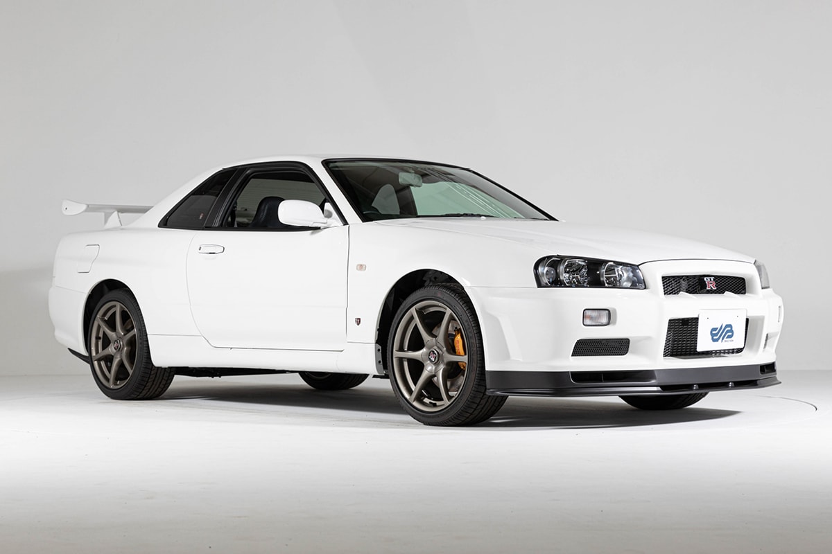 2002 Nissan Skyline GT-R V-Spec II Nür R34 JDM Pure White For Sale Yahoo Auctions Japanese Tuner Car Sportscar Classic Paul Walker Listing Buy Limited Edition Rare Japan Automotive Low Milage 