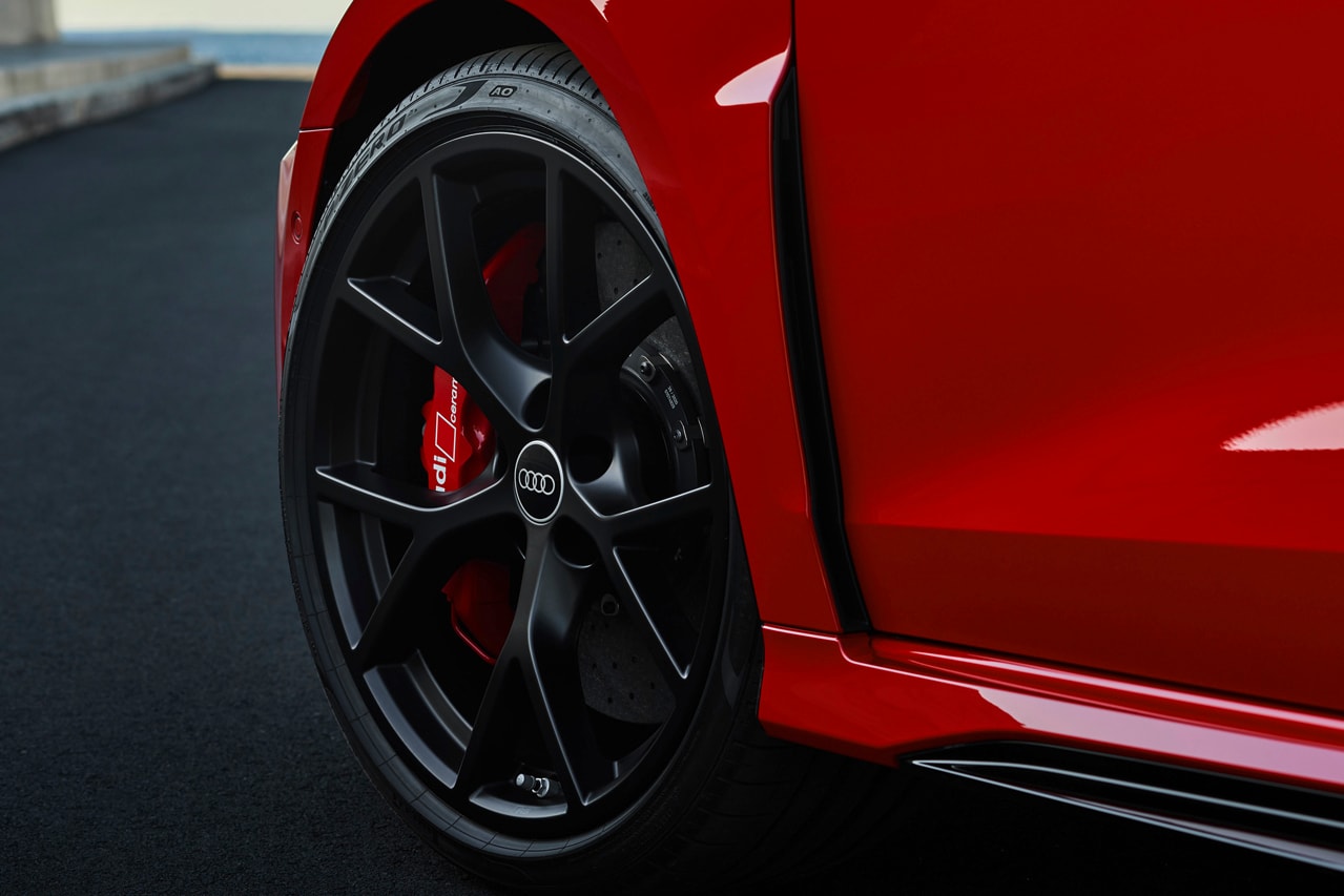 Audi RS3 Sedan Sportback 2022 New Car German Hot Hatch Torque Splitter 400 HP 500 Nm Torque Power Speed Performance Price Order