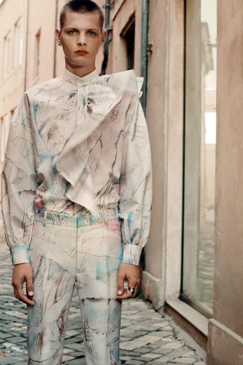 For Alexander McQueen’s SS22 Collection, Imagination Is the Ultimate Form of Escapism