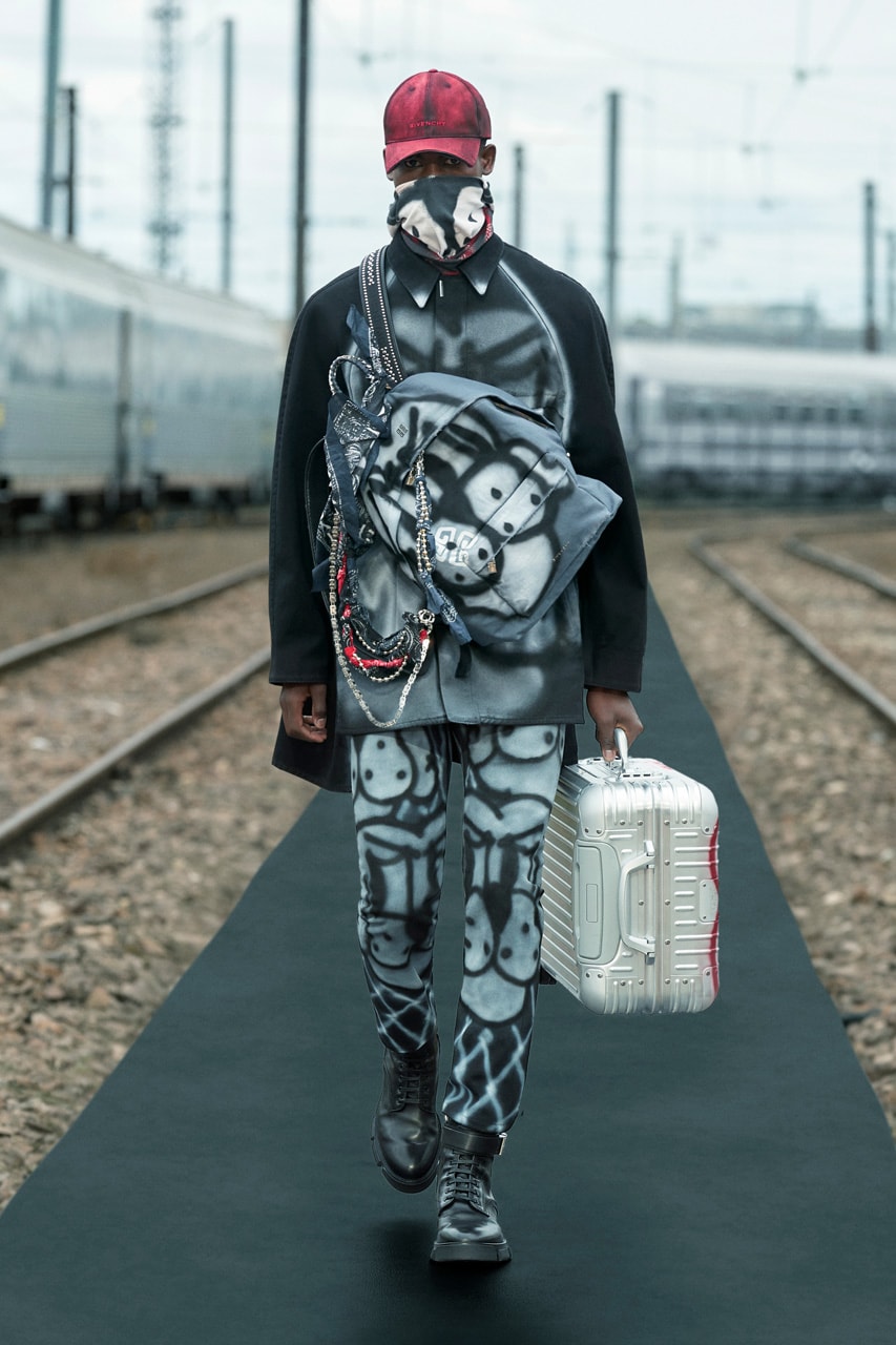 Givenchy Spring 2022 Pre-Collection Is a Celebration of Cultures