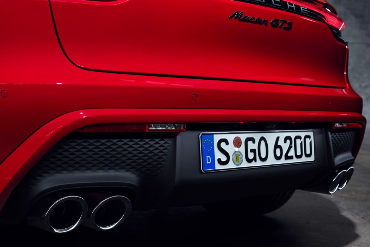 Porsche Macan GTS SUV S New Model Design Face Lift 2.9 V6 Biturbo Engine Power Speed Performance Buyers German Cars 4x4