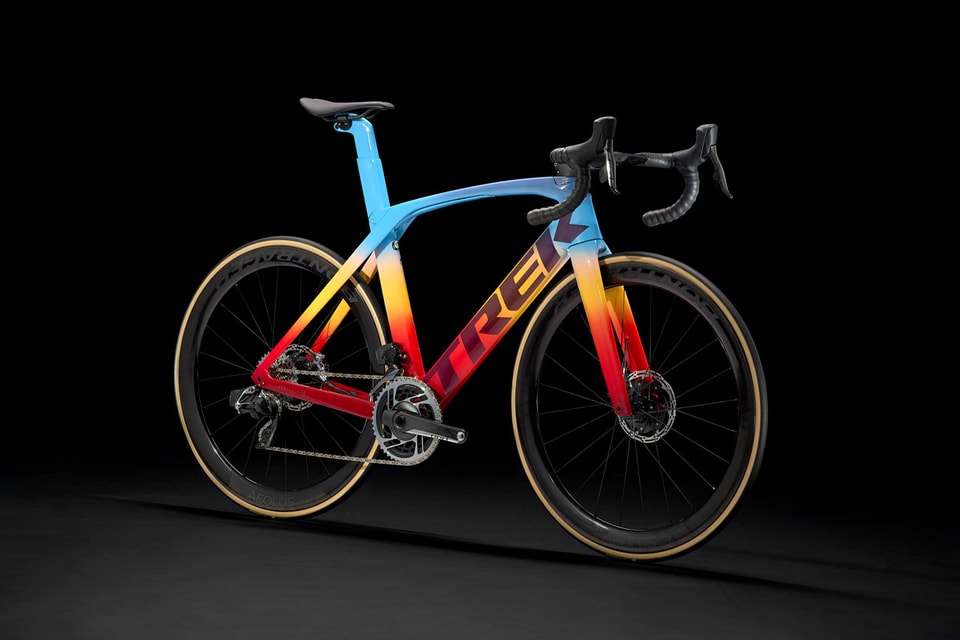 bijtend Barcelona Ideaal Trek Bicycle Rleeases 'First Light' Colorway Ahead of the Olympics |  Hypebeast