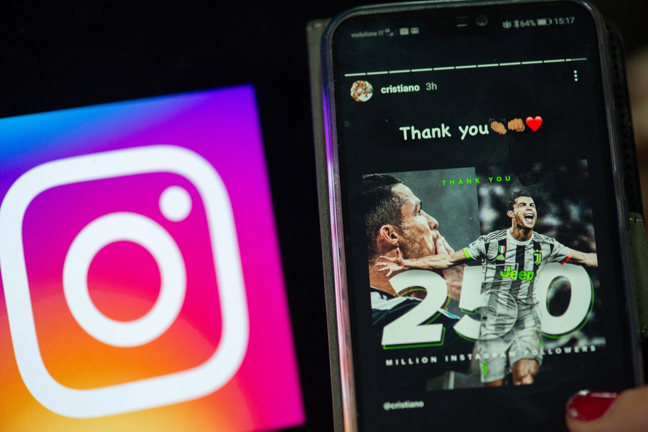 You Can Now Automatically Translate Instagram Stories Into 90+ Languages