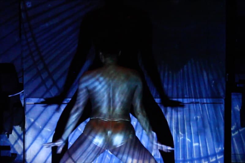 Aida Bruyere Palais de Tokyo Twerking Paris Show