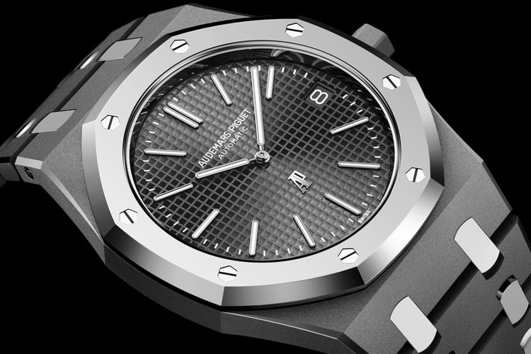 One-of-a-Kind Audemars Piguet Royal Oak 15202 "Jumbo" Extra-Thin Highlights Only Watch 2021
