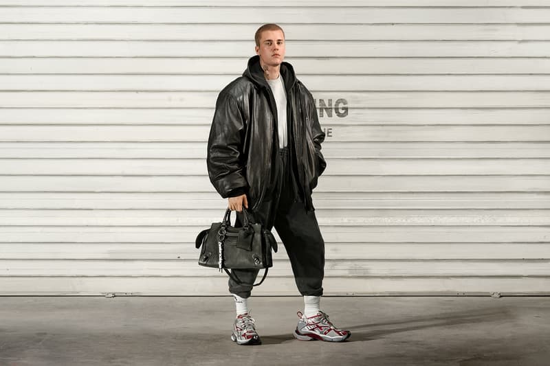 Balenciaga kampania Katy Grannan Justin Bieber Isabelle Huppert DIY Runner Sneaker Couture Collection Neo klasyczna torba Le Cagole