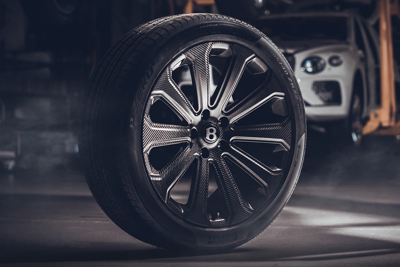 Bentley Mulliner Bentayga 22 inch Carbon Fiber Wheel info supercars luxury sports SUVS cars automotive 