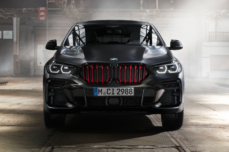 BMW 2022 X5 X6 Black Vermilion edition x7 M series sports SUV Horsepower German automotive engineering Alcantara