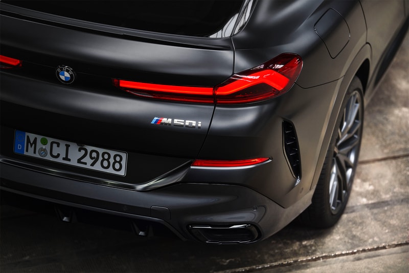BMW 2022 X5 X6 Black Vermilion edition x7 M series sports SUV Horsepower German automotive engineering Alcantara
