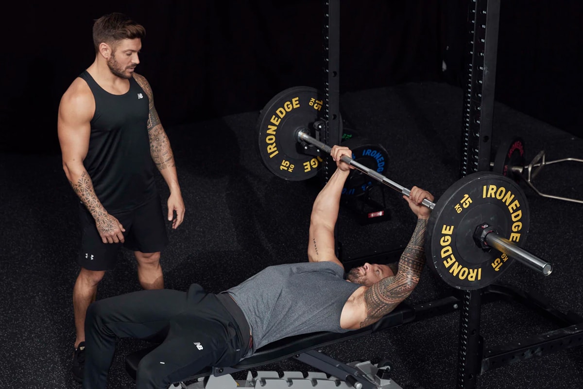 Chris Hemsworth's Personal Trainer Bans 'Gym Junkies, Millennials