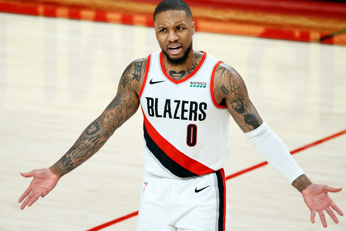 Golden State Warriors Reportedly Discussed a Trade for Damian Lillard NBA portland trailblazers steph curry klay thompson splash brothers nba trade rumors steve kerr