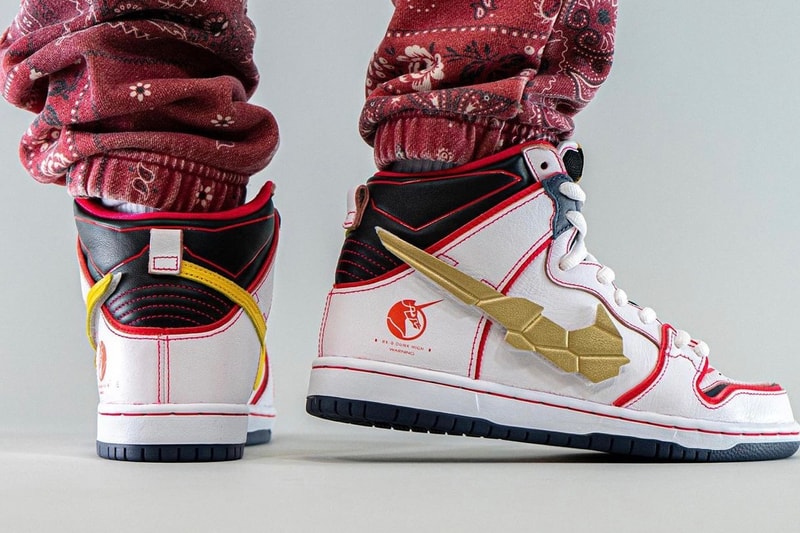 Gundam Nike SB Dunk High Project Unicorn White On-Foot Look Release Info DH7717-100 Date Buy Price 