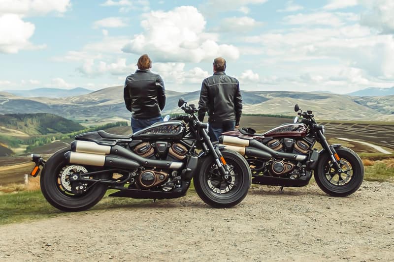 Harley Davidson Sportster S Unveil motorcycles XLCH Ironhead sportster bikes American muscle 