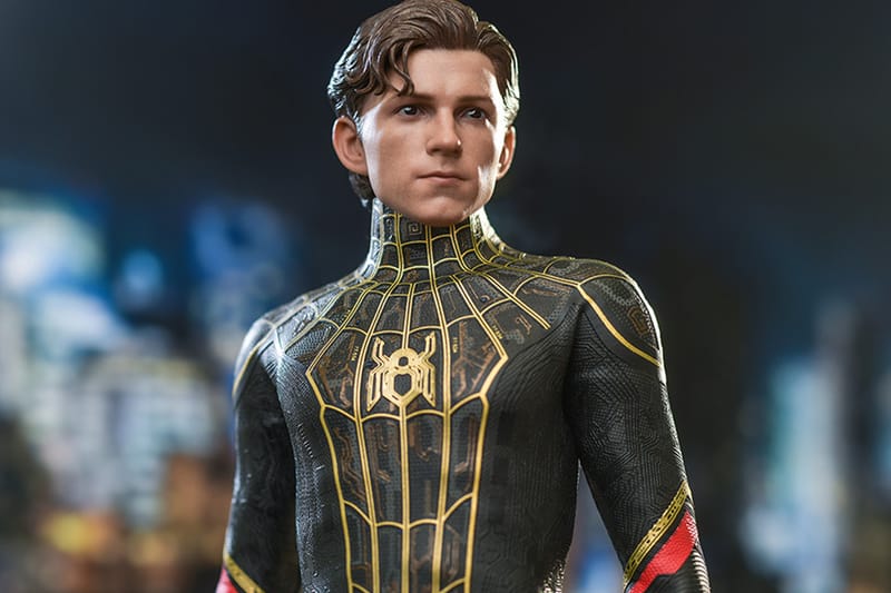 spider man black gold suit