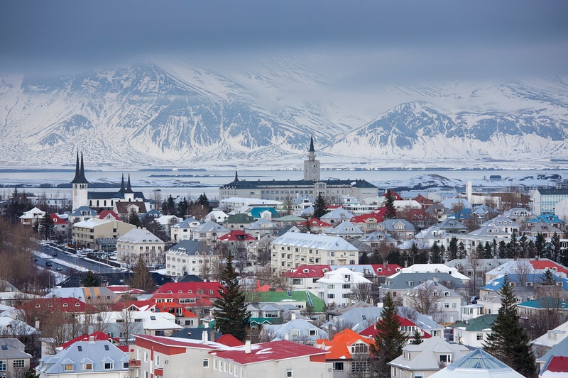Iceland Four-day workweek success news employment world news Spain Japan New Zealand Autonomy
