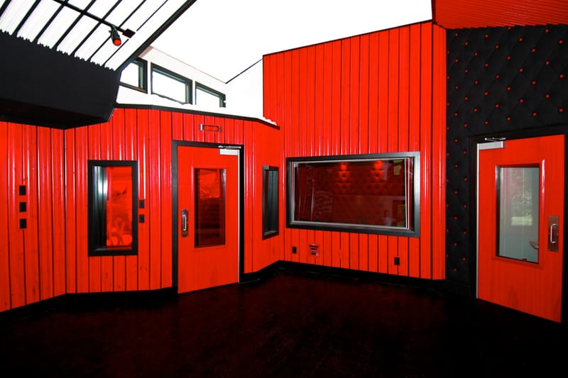 Jack White Launched a Website Showcasing His Expansive Career in Art and Design