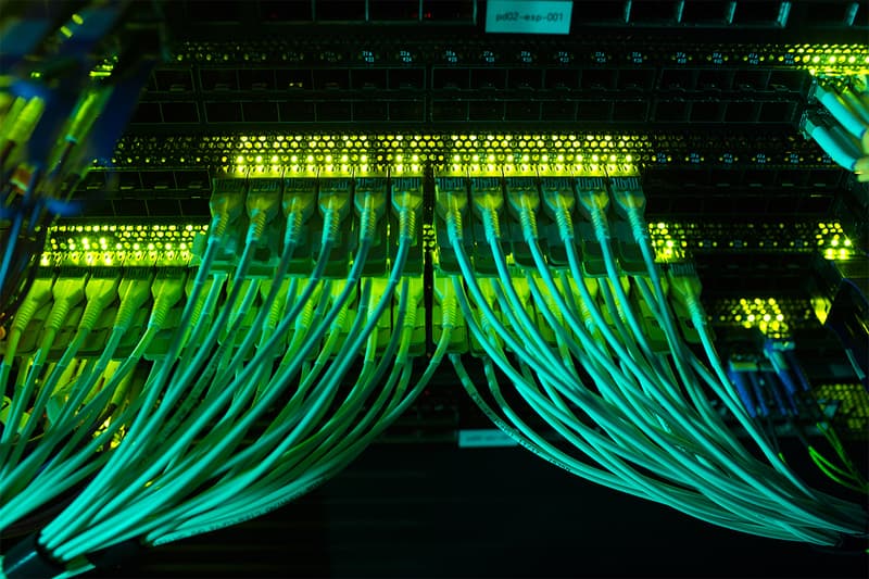 japan researchers scientists internet connection speeds data transfer record breaking 319 tbps 