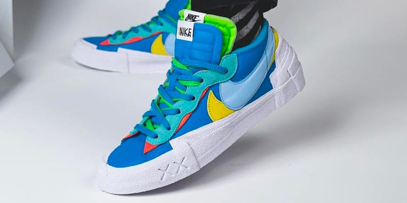 nike sacai blazer on feet