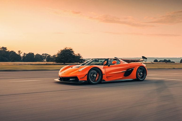 Koenigsegg Jesko Pre-Production Series Car Tang Orange Pearl Official First Look Supercar Hypercar Twin Turbo V8 1600 BHP Swedish