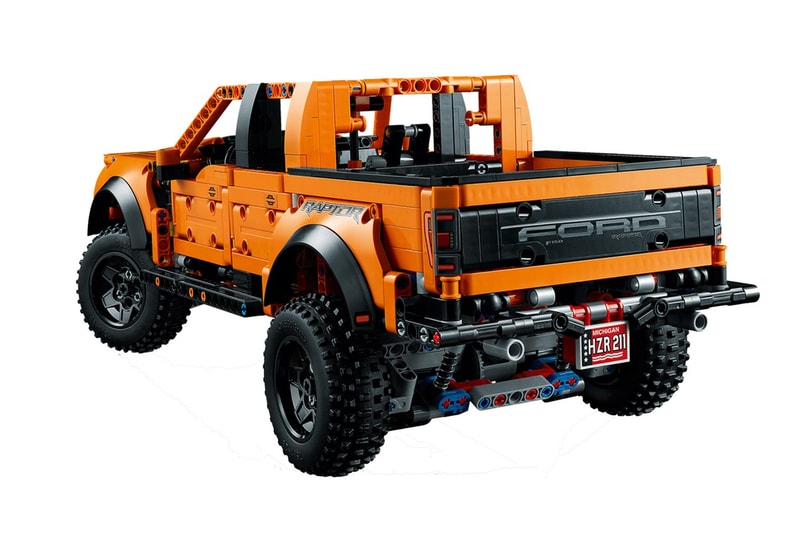 lego technic toy model set replica ford f 150 raptor pickup truck four wheel drive 