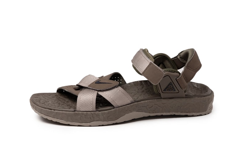 nike acg all conditions gear air deschutz sandal fall 2021 moon fossil amethyst smoke redstone black dc9092 001 500 600 official release date info photos price store list buying guide