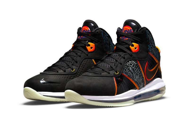 Here's an Official Look At the Nike LeBron 8 "Space Jam" DB1732-001 king james los angeles lakers tune squad bugs bunny space jam: a new legacy