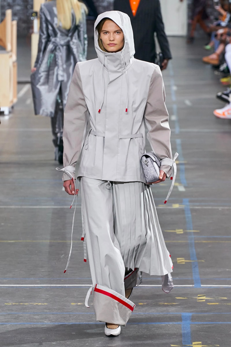 Off-White™ Fall 2021 Laboratory Of Fun Ready-to-Wear Collection Show Watch Virgil Abloh Paris M.I.A.