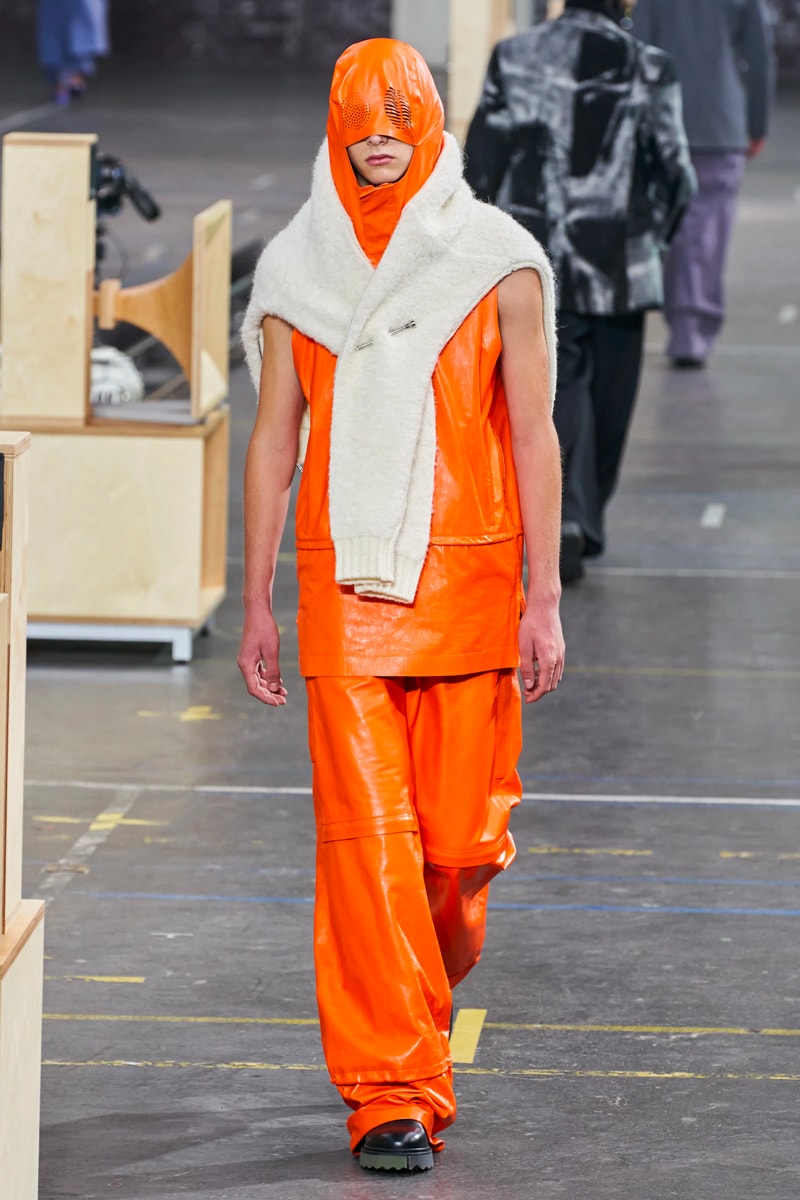 Off-White™ Fall 2021 Laboratory Of Fun Ready-to-Wear Collection Show Watch Virgil Abloh Paris M.I.A.
