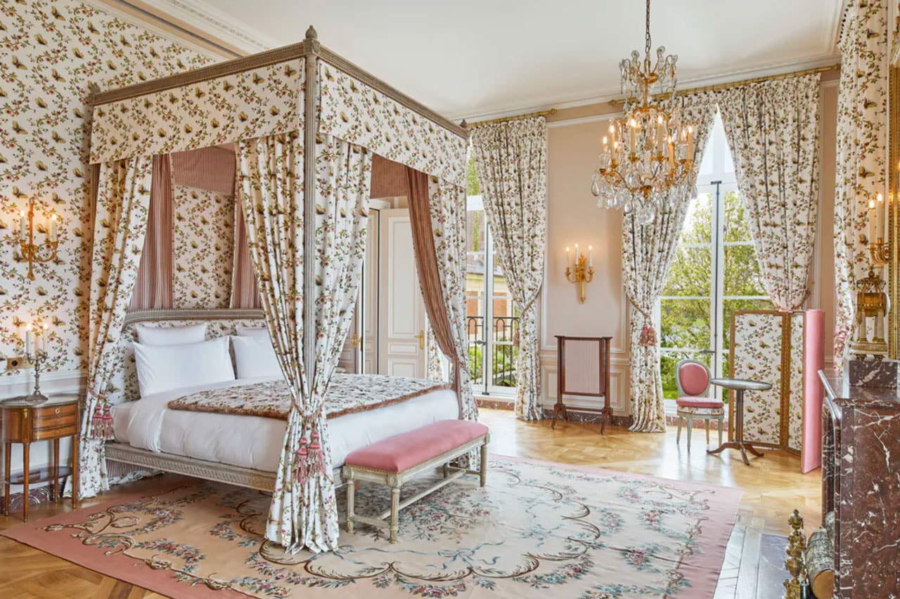 You Can Now Reserve an Overnight Stay at the Palace of Versailles france Airelles Château de Versailles, Le Grand Contrôle hotel book reservation