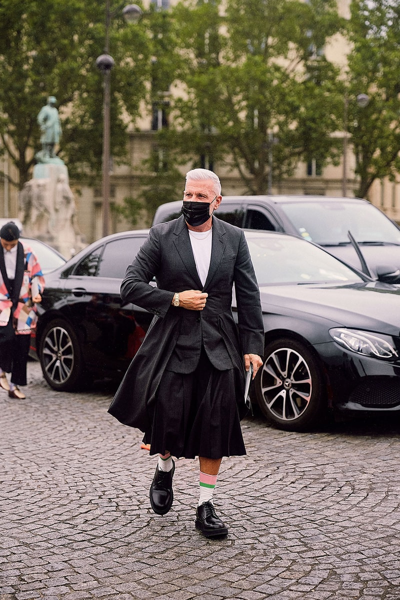 Paris Fashion Week SS22 Street Style Is a Masterclass in Layering dior bella hadid nick wooster kim jones air jordan air dior lvmh luxury kenny scharf travis scott air jordan 1 high og sneakers