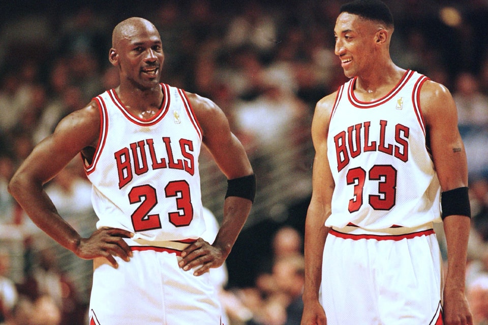The Players' Tribune on X: Michael Jordan and Shawn Kemp during the 1996  NBA Finals.  / X