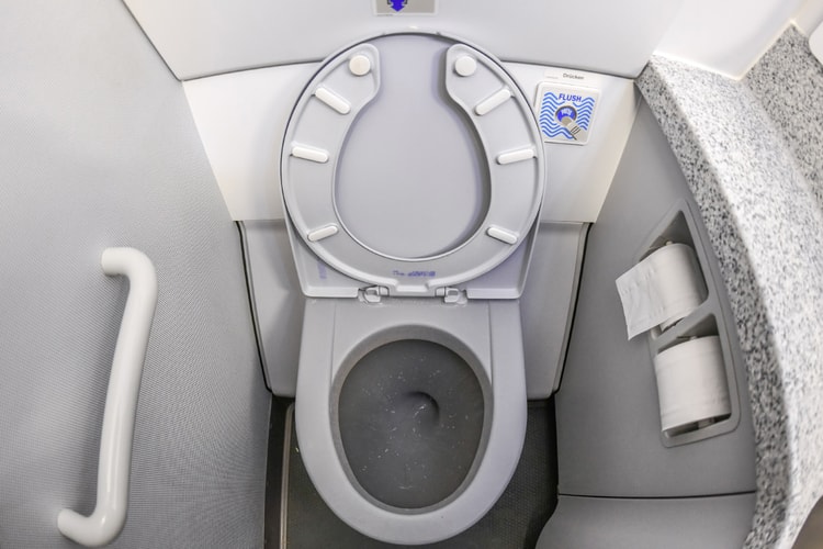 South Korean Students Poop To Earn Cryptocurrency and Power Building