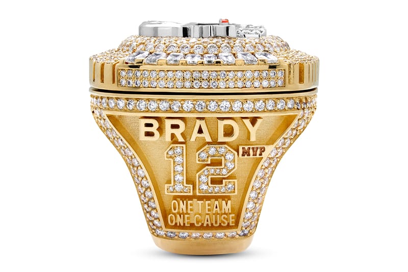 Feds seize hundreds of counterfeit NFL Super Bowl rings in St. Louis