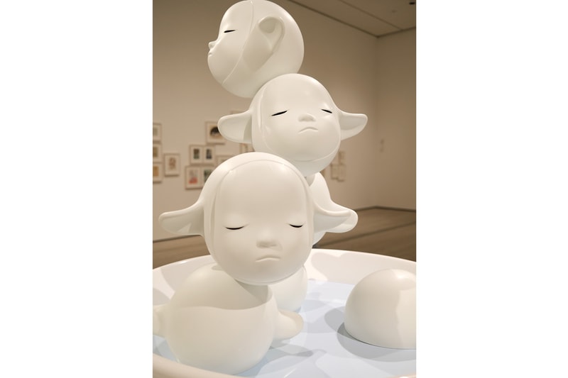 Ёситомо Нара Ретроспективная художественная выставка LACMA в Лос-Анджелесе